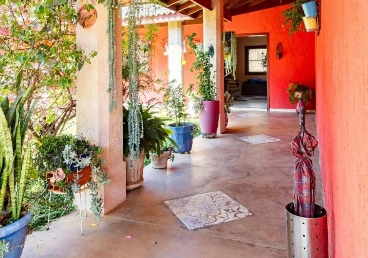 Recanto Mona Paraiso No Centro Da Cidade. Pindamonhangaba Brasil